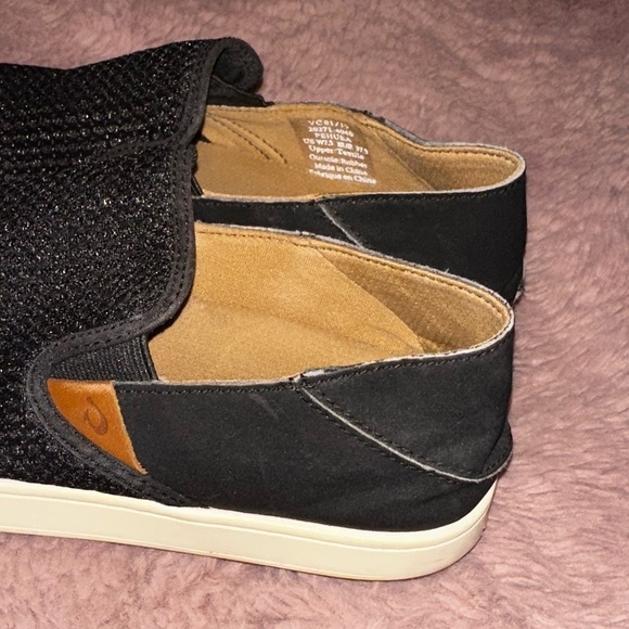 OluKai women’s black pehuea slip on sneaker flats minimalist casual office 7.5 - Picture 3 of 13